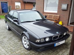 BMW E32 730i V8 1993